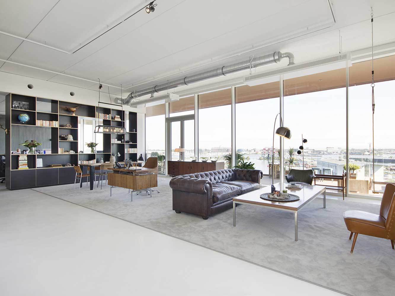 政务区现代工业风 LOFT 办公室装修设计项目(图4)